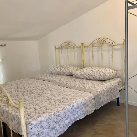 Holiday home Enrica